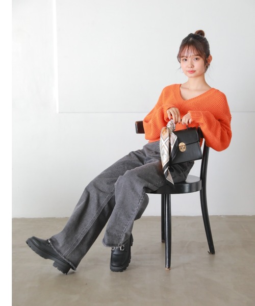 SPINNS（スピンズ）の「【5色展開】ワイドデニムパンツ　ボリュームデニム（デニムパンツ・レディース・ブラック/ブラック系その他/グレー系その他/ブルー系その他/ブルー・S/M）」の7枚目の写真