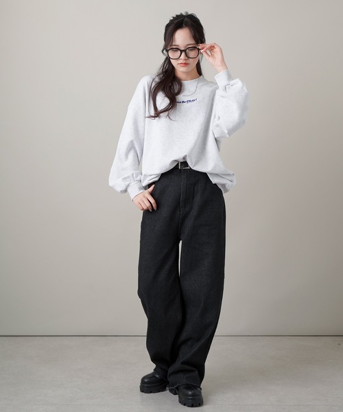 SPINNS（スピンズ）の「【5色展開】ワイドデニムパンツ　ボリュームデニム（デニムパンツ・レディース・ブラック/ブラック系その他/グレー系その他/ブルー系その他/ブルー・S/M）」の15枚目の写真