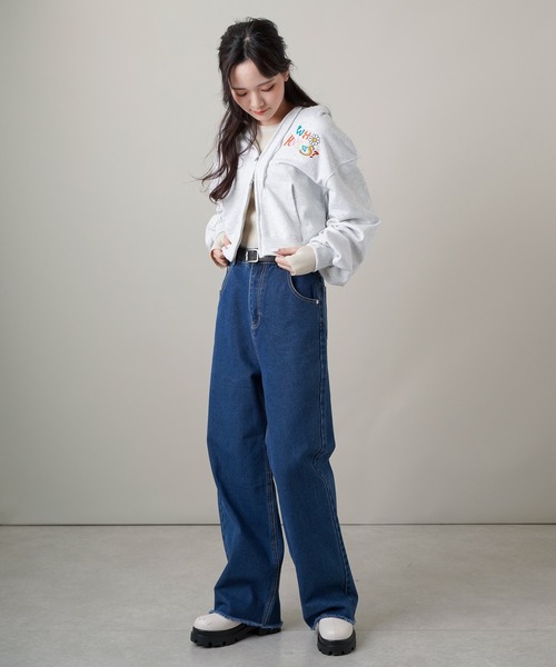 SPINNS（スピンズ）の「【5色展開】ワイドデニムパンツ　ボリュームデニム（デニムパンツ・レディース・ブラック/ブラック系その他/グレー系その他/ブルー系その他/ブルー・S/M）」の20枚目の写真