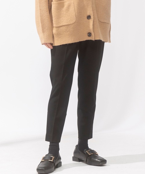 AnNet(アネット)の「ストレッチ タック テーパードパンツ(その他パンツ・レディース・ブラック/ブルー/グリーン・3L/4L/5L/LL/L/M)」の2枚目の写真