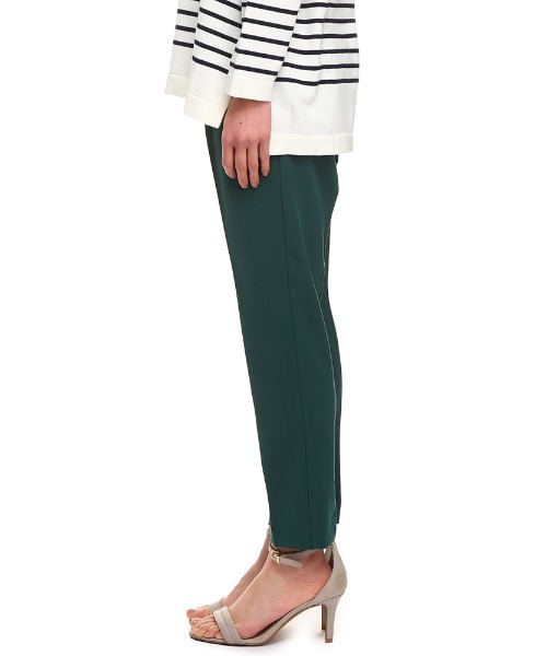 AnNet(アネット)の「ストレッチ タック テーパードパンツ(その他パンツ・レディース・ブラック/ブルー/グリーン・3L/4L/5L/LL/L/M)」の4枚目の写真