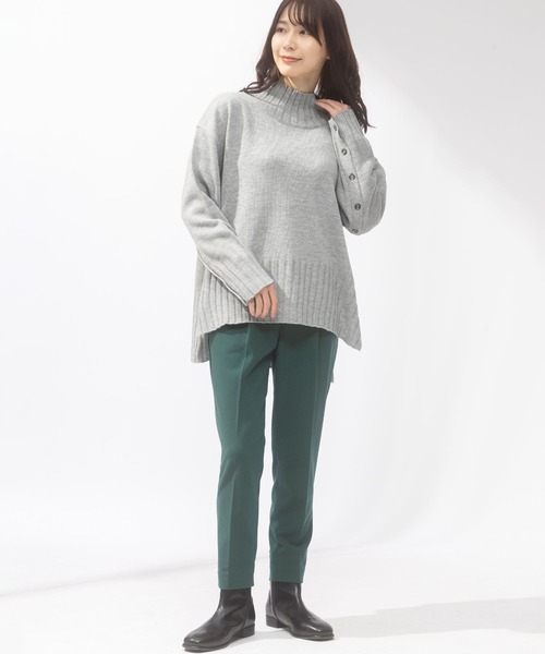 AnNet(アネット)の「ストレッチ タック テーパードパンツ(その他パンツ・レディース・ブラック/ブルー/グリーン・3L/4L/5L/LL/L/M)」の17枚目の写真
