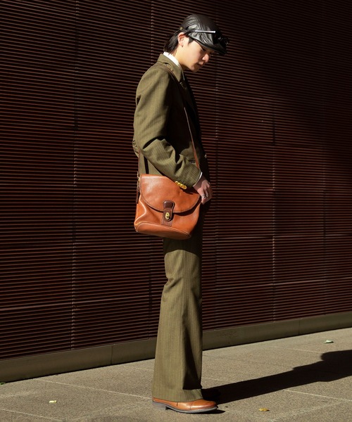 INTERPLAY(インタープレイ)の「【INTERPLAY x TAKERU】ストライプ セミ フレア パンツ(スラックス・メンズ・ダークグリーン/マスタード・SMALL/MEDIUM/LARGE)」の14枚目の写真