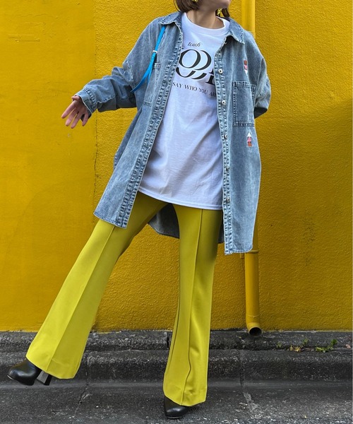 mi via loca（ミヴィアロカ）の「刺繍入りビッグデニムシャツ（シャツ/ブラウス・レディース・ブラック/ブルー/ブルー系その他/ブラック系その他・FREE）」の15枚目の写真