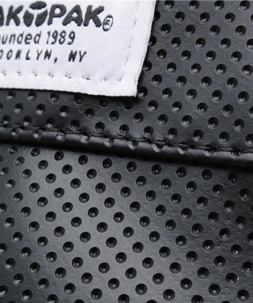 VENCEEXCHANGE（ヴァンスエクスチェンジ）の「YAKPAK ヤックパックディンブルリュック（バックパック/リュック・メンズ・ブラック・FREE）」の8枚目の写真