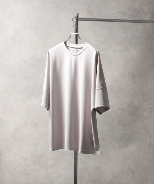 welise(ウェライズ)の「【welise/ウェライズ】welise×itsuki プライムジョーゼット ルーズドルマン半袖Tシャツ(Tシャツ/カットソー・メンズ・ネイビー/ブラック/オフホワイト・S/M/L)」の4枚目の写真