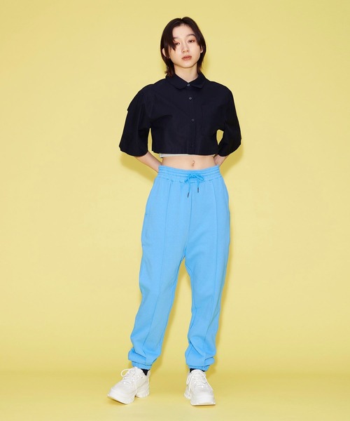 FOREVER 21(フォーエバー トゥエンティーワン)の「【MODE】カットアウト5分袖ショートシャツ(シャツ/ブラウス・レディース・ブラック/ホワイト・FREE)」の18枚目の写真