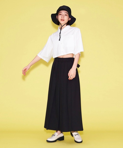 FOREVER 21(フォーエバー トゥエンティーワン)の「【MODE】カットアウト5分袖ショートシャツ(シャツ/ブラウス・レディース・ブラック/ホワイト・FREE)」の19枚目の写真