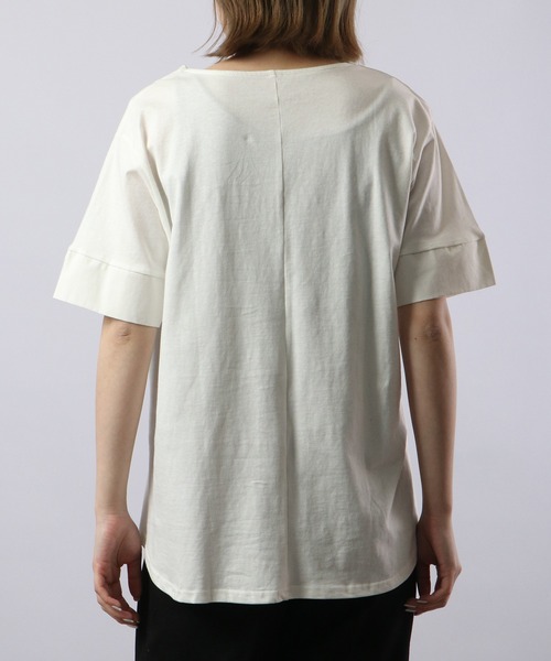 atONE(アットワン)の「atONE 異素材切り替え半袖Tシャツ(Tシャツ/カットソー・レディース・ブラック/オフホワイト・LL~3L/4L~5L/M-L)」の8枚目の写真