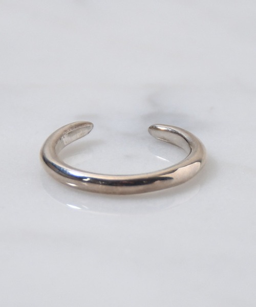 UNKNOWN.(アンノウン)の「【UNKNOWN.】リング / TAPERED(リング・レディース・シルバー・SMALL)」の5枚目の写真