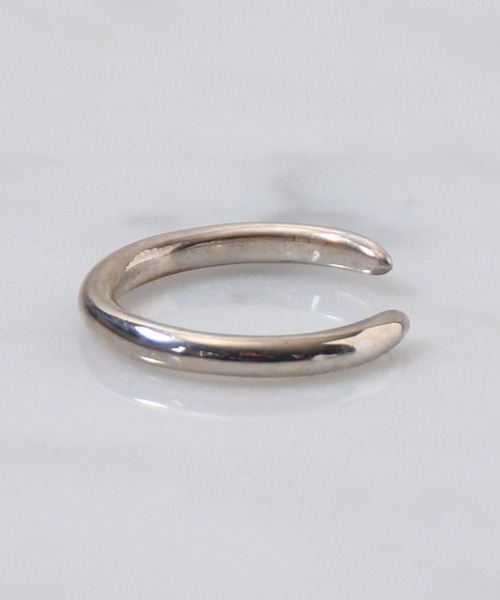 UNKNOWN.(アンノウン)の「【UNKNOWN.】リング / TAPERED(リング・レディース・シルバー・SMALL)」の4枚目の写真