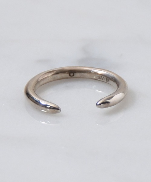 UNKNOWN.(アンノウン)の「【UNKNOWN.】リング / TAPERED(リング・レディース・シルバー・SMALL)」の6枚目の写真