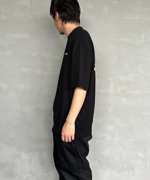 POLeR（ポーラー）の「[POLeR/ポーラー] 別注 POPPY バックプリントTシャツ（Tシャツ/カットソー・レディース・ブラック/ホワイト/ピンク・M/L）」の4枚目の写真