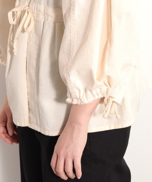 cepo（セポ）の「コットンリネン ミリタリーボレロ（ミリタリージャケット・レディース・オフホワイト/オリーブ・M）」の3枚目の写真