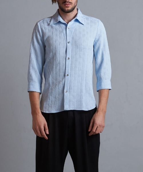 NO ID.(ノーアイディ)の「【NO ID.】Pattern 7th Sleeve Shirt / パターン 7分袖 シャツ(シャツ/ブラウス・メンズ・サックスブルー/ブラック/ホワイト・1/2)」の5枚目の写真
