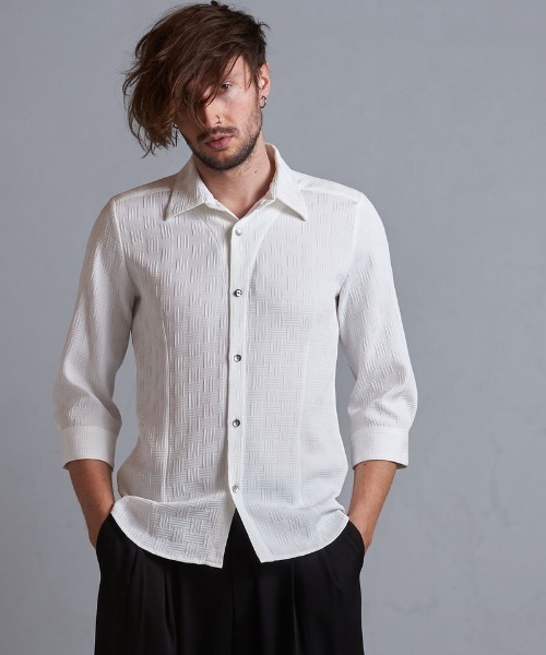 NO ID.(ノーアイディ)の「【NO ID.】Pattern 7th Sleeve Shirt / パターン 7分袖 シャツ(シャツ/ブラウス・メンズ・サックスブルー/ブラック/ホワイト・1/2)」の16枚目の写真
