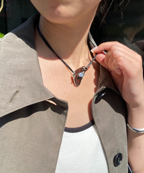 PAPILLONNER（パピヨネ）の「3WAYモチーフネックレス（ネックレス・レディース・シルバー・FREE）」の6枚目の写真