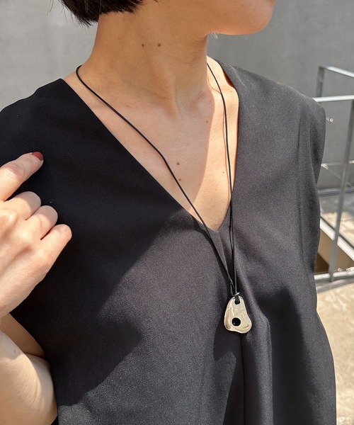 PAPILLONNER（パピヨネ）の「3WAYモチーフネックレス（ネックレス・レディース・シルバー・FREE）」の7枚目の写真