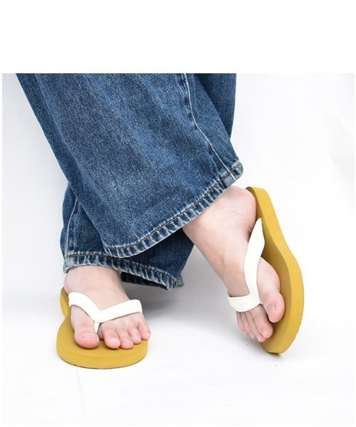 GEORGE'S(ジョージズ)の「【入荷禁止】Hippobloo ビーチサンダル(サンダル・レディース・ライトグリーン系/ターコイズブルー/ブラック/エメラルド/インディゴブルー/サンドベージュ/マスタード/グリーン系その他/ダークブラウン系・24cm/27cm/25.5cm)」の9枚目の写真