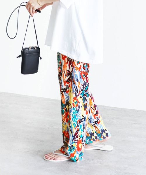 reca（レカ）の「フラワープリントプリーツパンツ（その他パンツ・レディース・ネイビー/アイボリー・FREE）」の14枚目の写真