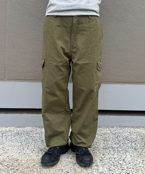 BROKEN BASE（ブロークンベース）の「ワンポイント刺繍ワイドカーゴパンツ（カーゴパンツ・メンズ・ブラック/カーキ・MEDIUM/LARGE）」の19枚目の写真