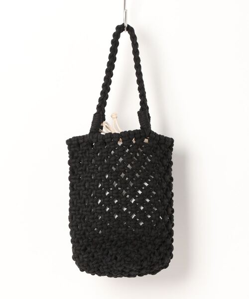 Fun & Daily（ファンアンドデイリー）の「F&D : スモールニットハンドバッグ（ハンドバッグ・レディース・ベージュ/ブラック・FREE）」の4枚目の写真