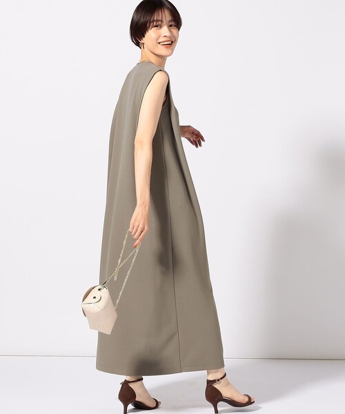 NOLLEY’S Sophi（ノーリーズソフィ）の「肩タックジョーゼットワンピース（ワンピース・レディース・オリーブ/ブラック・1/2）」の8枚目の写真