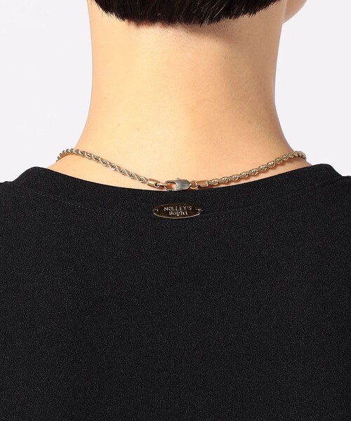 NOLLEY’S Sophi（ノーリーズソフィ）の「肩タックジョーゼットワンピース（ワンピース・レディース・オリーブ/ブラック・1/2）」の4枚目の写真