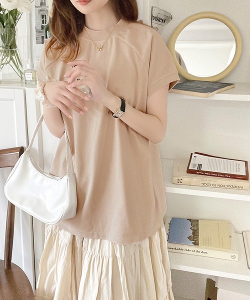 classicalelf(クラシカルエルフ)の「綿100%USAコットン、大人のモックネックラグランTシャツ。(Tシャツ/カットソー・レディース・ベージュ/ブラウン/グレイッシュベージュ/ブラウン系その他・X-LARGE/LARGE/MEDIUM/XX-LARGE)」の13枚目の写真