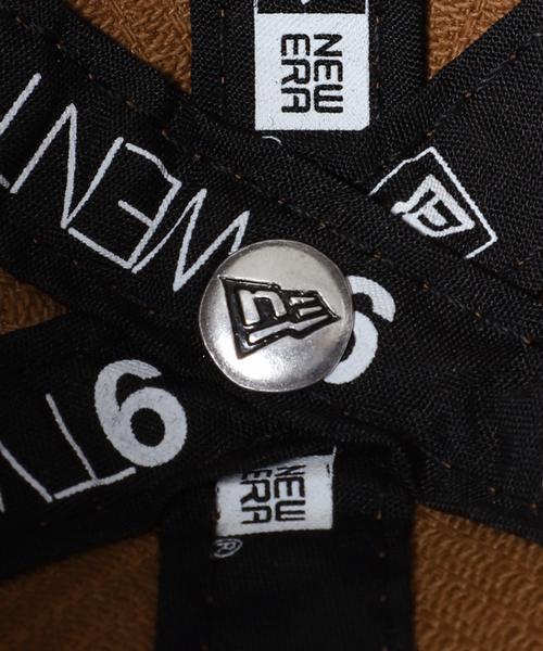NEW ERA（ニューエラ）の「【NEW ERA / ニューエラ】別注 920 EXcol 8WCORD CAP（キャップ・メンズ・カーキ/ブラウン・FREE）」の5枚目の写真