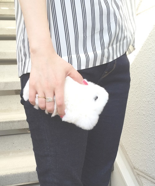 Khaju（カージュ）の「Khaju: iPhone6 ファーケース□（スマホケース/カバー・レディース・ホワイト/ライトグレー/ライトブルー/ピンク/ナチュラル・ONE SIZE）」の10枚目の写真