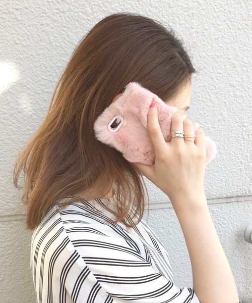 Khaju（カージュ）の「Khaju: iPhone6 ファーケース□（スマホケース/カバー・レディース・ホワイト/ライトグレー/ライトブルー/ピンク/ナチュラル・ONE SIZE）」の13枚目の写真