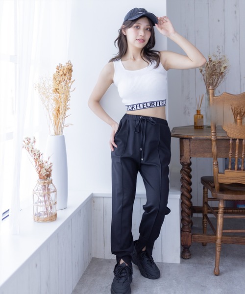 clear（クリア）の「裾ロゴタンクニット[着回し力抜群 大人 カジュアル ジム アウトドア]（タンクトップ・レディース・オフホワイト/ベージュ/ブラック・F）」の14枚目の写真