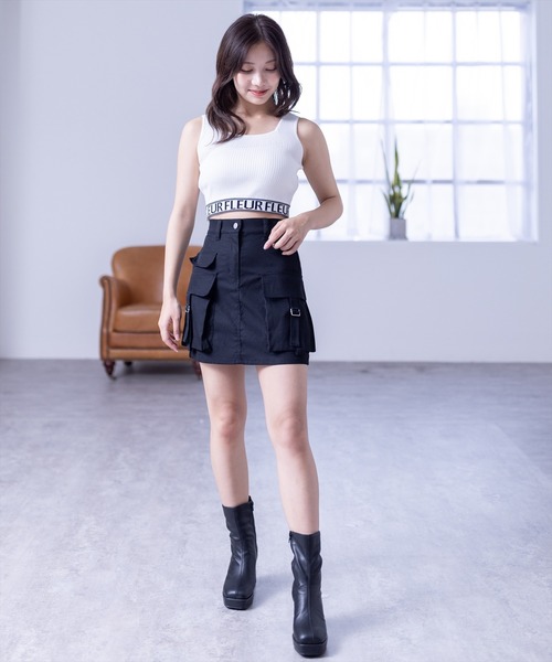 clear（クリア）の「裾ロゴタンクニット[着回し力抜群 大人 カジュアル ジム アウトドア]（タンクトップ・レディース・オフホワイト/ベージュ/ブラック・F）」の15枚目の写真