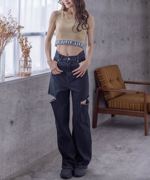 clear（クリア）の「裾ロゴタンクニット[着回し力抜群 大人 カジュアル ジム アウトドア]（タンクトップ・レディース・オフホワイト/ベージュ/ブラック・F）」の22枚目の写真