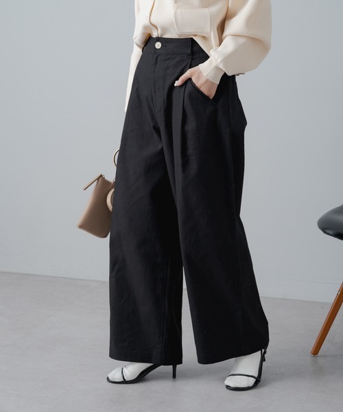 PUAL CE CIN（ピュアルセシン）の「綿麻タックワイドパンツ（その他パンツ・レディース・ブラック/ベージュ・FREE）」の2枚目の写真