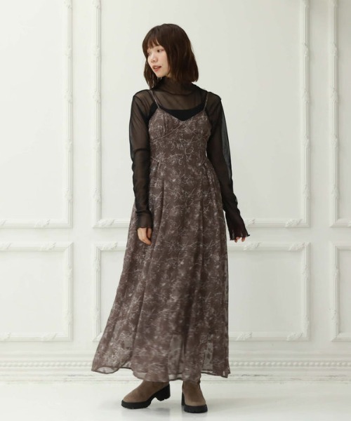 archives(アルシーヴ)の「シアーJQサイドティアードキャミワンピース(ワンピース・レディース・ブラック/モカ/アイボリー・MEDIUM)」の8枚目の写真