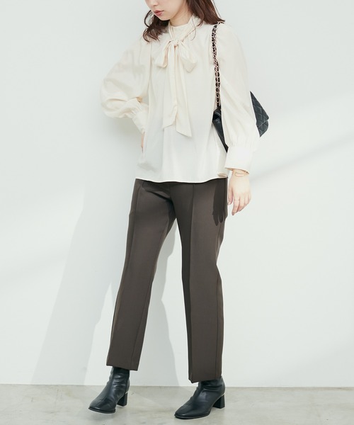 natural couture(ナチュラルクチュール)の「2WAYクラシカルボータイブラウス(シャツ/ブラウス・レディース・アイボリー/その他1/ピンクベージュ/ブルー/チャコールグレー・FREE)」の11枚目の写真