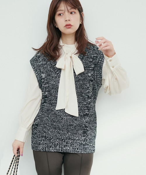 natural couture(ナチュラルクチュール)の「2WAYクラシカルボータイブラウス(シャツ/ブラウス・レディース・アイボリー/その他1/ピンクベージュ/ブルー/チャコールグレー・FREE)」の6枚目の写真