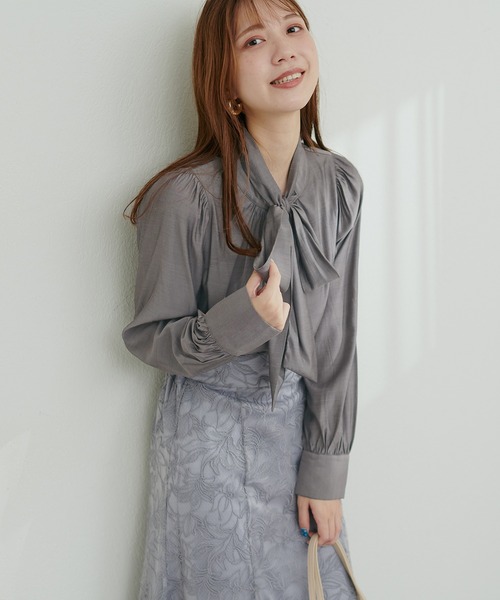 natural couture(ナチュラルクチュール)の「2WAYクラシカルボータイブラウス(シャツ/ブラウス・レディース・アイボリー/その他1/ピンクベージュ/ブルー/チャコールグレー・FREE)」の14枚目の写真