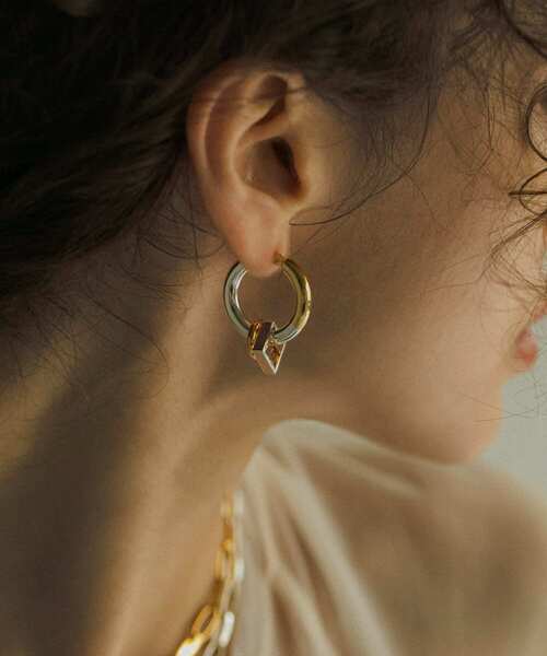 LAPUIS（ラピュイ）の「Lapuis Bicolor Hoop ピアス（ピアス（両耳用 