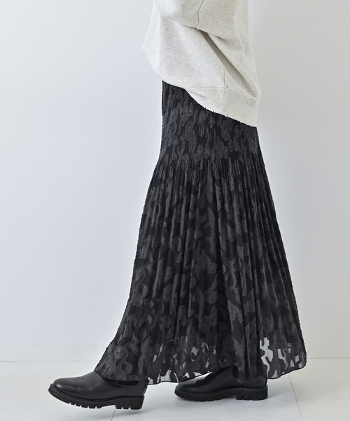 Simplicite（サンプリシテ）の「ジャガードマジョリカスカート（スカート・レディース・ブラック/ネイビー・FREE）」の18枚目の写真