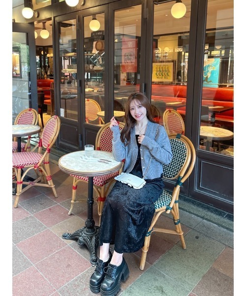 SAISON DE PAPILLON（セゾンドパピヨン）の「【お気に入り1.3万突破】ビジューボタンニットカーディガン Vネック レディース 大人気 2way 高評価（カーディガン/ボレロ・レディース・ピンクベージュ/アイボリー/グレー/パープル/ブラック・L/M）」の18枚目の写真