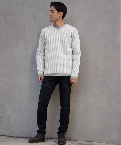 HIDEAWAYS NICOLE（ハイダウェイニコル）の「ピンタックJQチェックVネックニット（ニット/セーター・メンズ・ホワイト×グレー/ピンク/ホワイト×ブラック/ブラック×ホワイト・MEDIUM/LARGE/X-LARGE）」の16枚目の写真