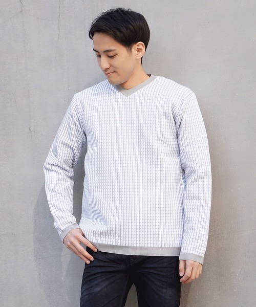 HIDEAWAYS NICOLE（ハイダウェイニコル）の「ピンタックJQチェックVネックニット（ニット/セーター・メンズ・ホワイト×グレー/ピンク/ホワイト×ブラック/ブラック×ホワイト・MEDIUM/LARGE/X-LARGE）」の17枚目の写真