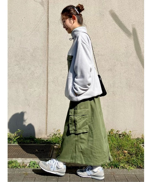 CAMP7（キャンプセブン）の「【CAMP7】フリースプルオーバー（スウェット・レディース・オフホワイト/ダークグレー/ライトグレー・M-L）」の22枚目の写真