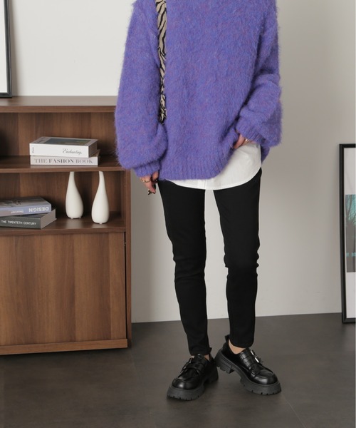 FREE'S MART（フリーズマート）の「◇【3サイズ展開XS-M】ハイウエストボタンフライスキニーデニムパンツ【低身長サイズ有】（デニムパンツ・レディース・ブラック系その他/ライトインディゴブルー/ワンウォッシュ・MEDIUM/X-SMALL/SMALL）」の6枚目の写真