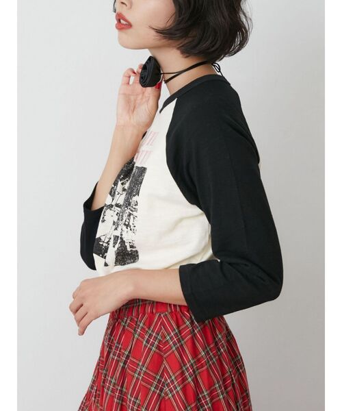 jouetie(ジュエティ)の「グランジロックラグランロンT(Tシャツ/カットソー・レディース・ブラック/オフホワイト/ブルー・MEDIUM)」の6枚目の写真