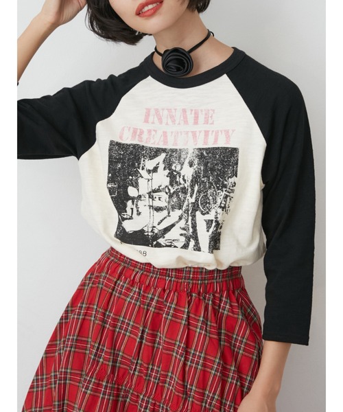 jouetie(ジュエティ)の「グランジロックラグランロンT(Tシャツ/カットソー・レディース・ブラック/オフホワイト/ブルー・MEDIUM)」の2枚目の写真