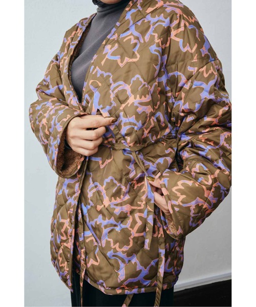 MEDE19F(メデジュウキュウ)の「MEDE19F プリント×ボアのリバーシブルはんてん(その他アウター・レディース・ブラウン系その他・2/1)」の3枚目の写真